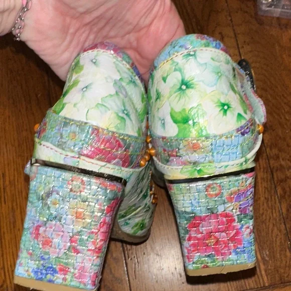 L’Artiste, spring step mary jane style heels - Picture 9 of 10